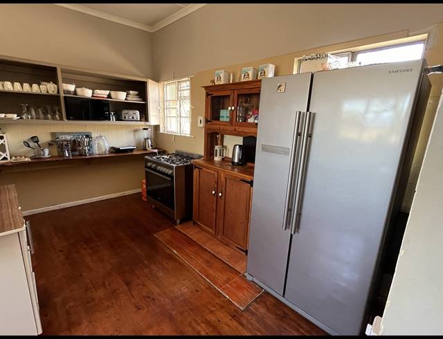 1,298HA FARM FOR SALE IN WILLOWMORE RURAL